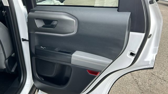 Used 2025 Ford Bronco Sport Badlands image 12