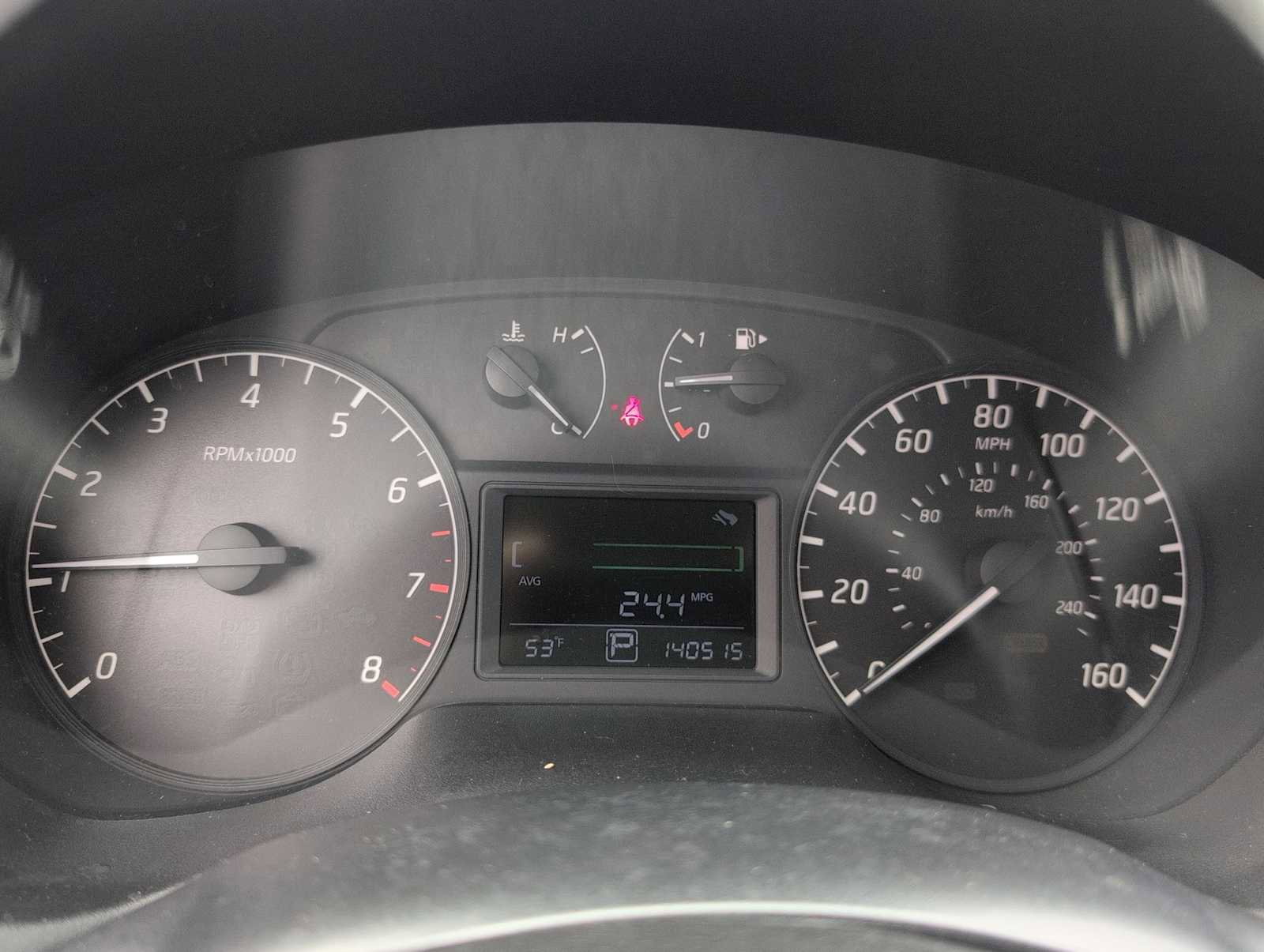 Used 2015 Nissan Sentra S image 29