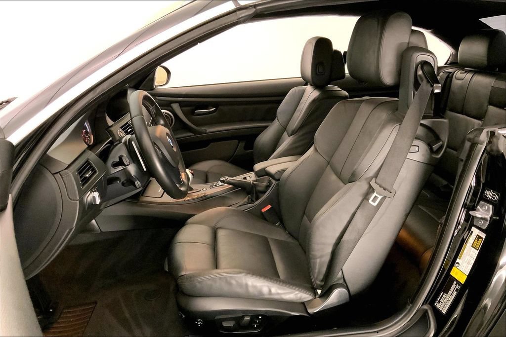 Used 2013 BMW M3 Convertible RWD image 13