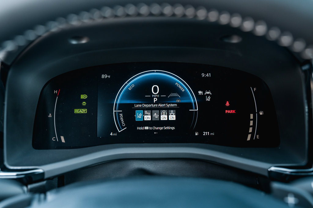 New 2026 Toyota Camry SE FWD image 14