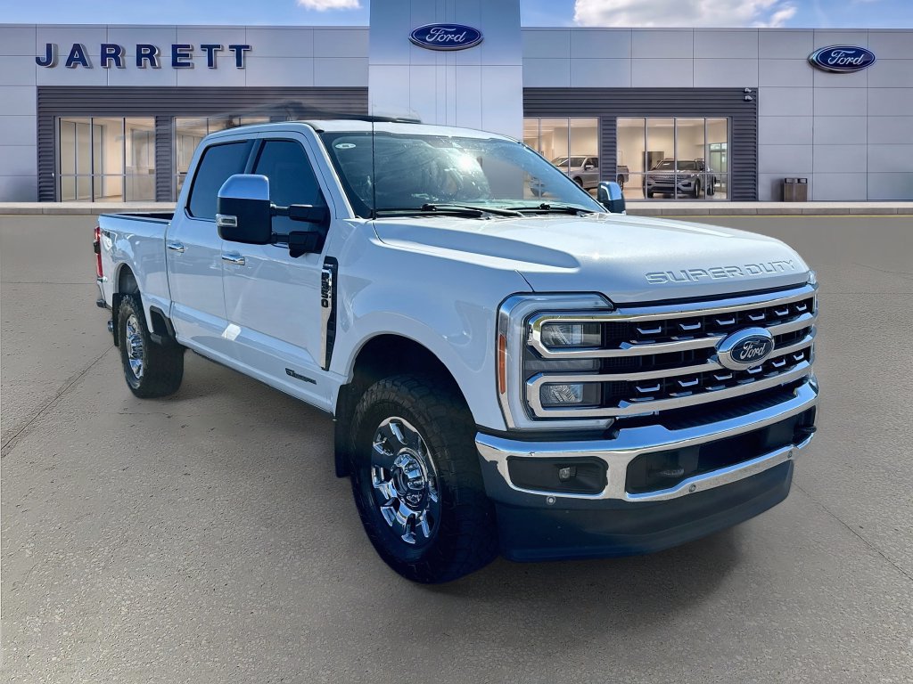 Used 2023 Ford F350 Lariat w/ Lariat Ultimate Package AWD/4WD image 1