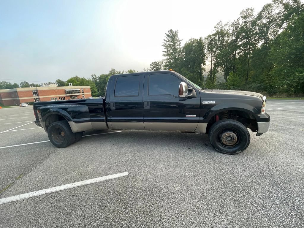 Used 2006 Ford F350 Lariat AWD/4WD image 4