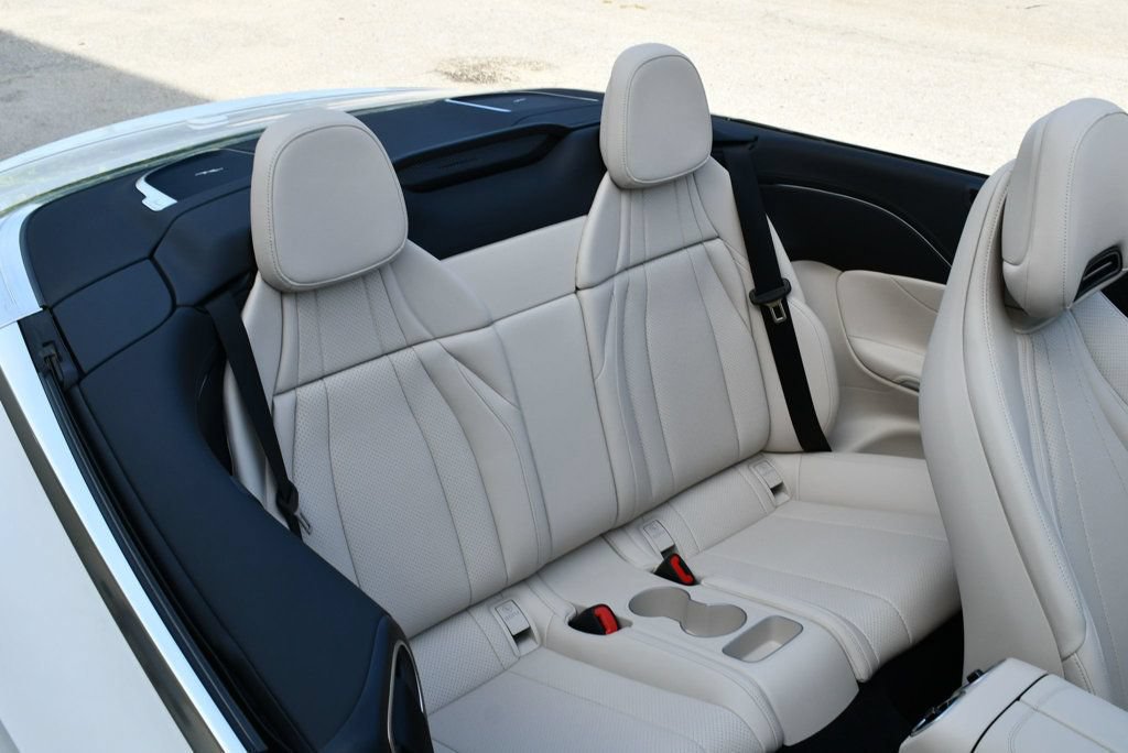 Used 2024 Mercedes-Benz CLE 300 4MATIC Cabriolet image 18