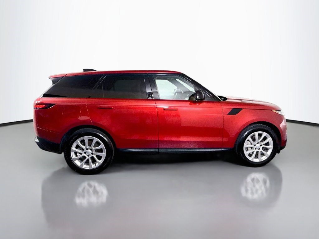 Used 2025 Land Rover Range Rover Sport SE AWD/4WD image 11