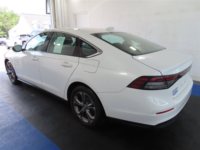 Used 2024 Honda Accord EX image 10