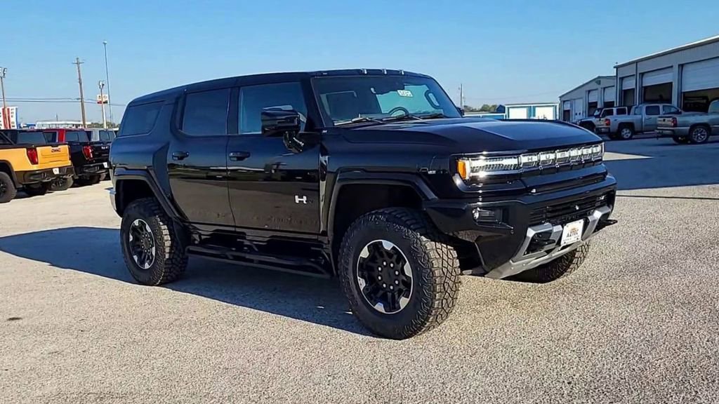 New 2025 GMC Hummer EV 3X w/ Extreme Off-Road Package image 2