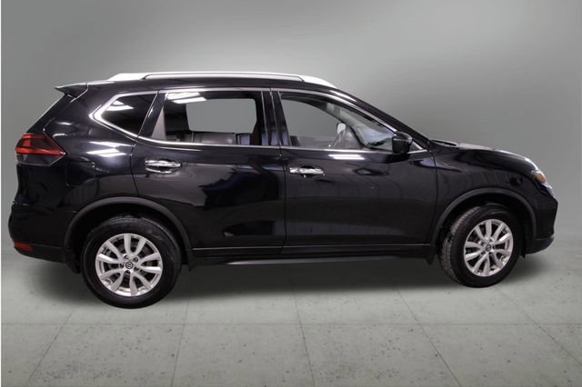 Used 2018 Nissan Rogue SV w/ Premium Package image 6
