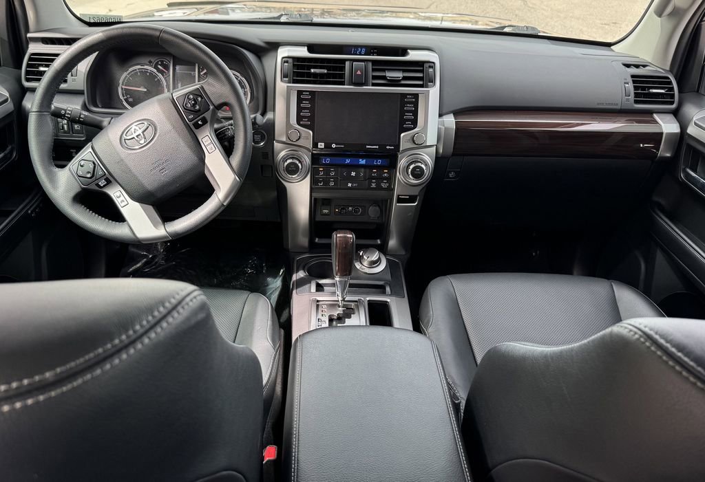 Used 2022 Toyota 4Runner Limited image 25