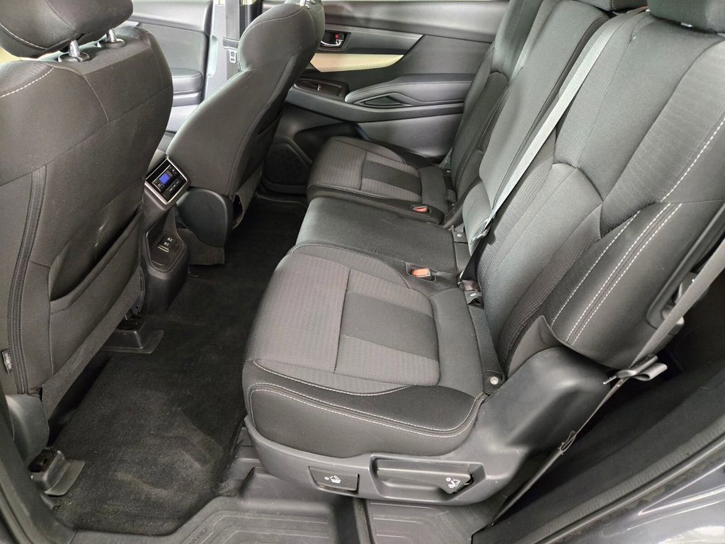 Used 2020 Subaru Ascent Premium w/ Convenience Package AWD/4WD image 16