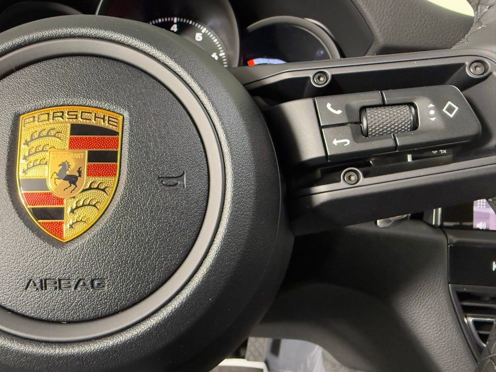 New 2026 Porsche Macan image 36