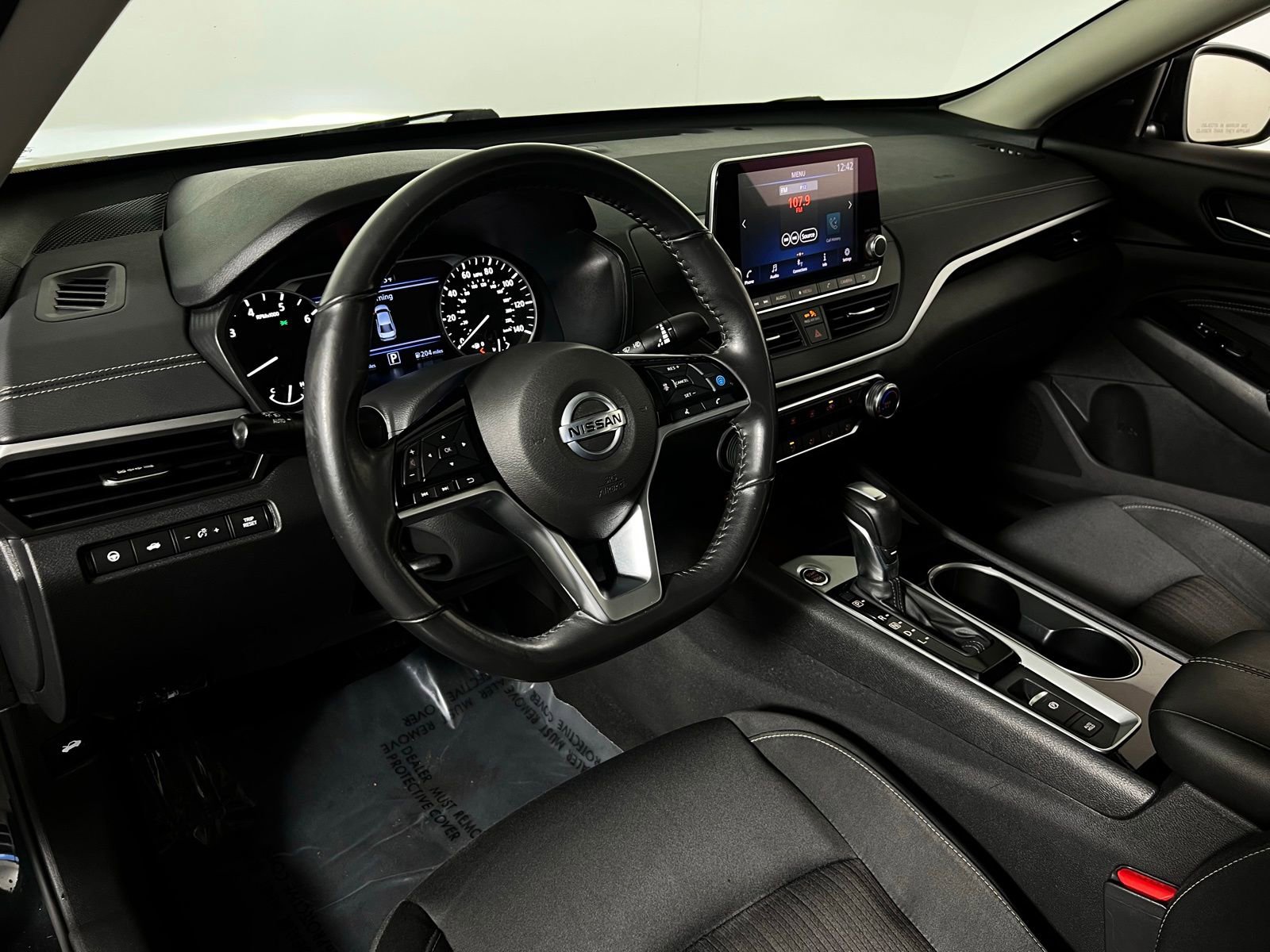 Used 2022 Nissan Altima 2.5 SV w/ SV Premium Package FWD image 12