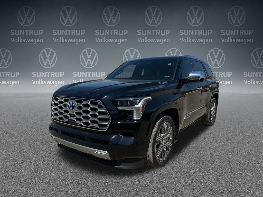 Used 2024 Toyota Sequoia Capstone AWD/4WD image 36