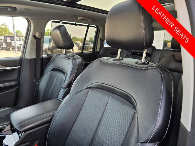 Used 2022 Jeep Grand Cherokee Limited 4xe w/ Luxury Tech Group II AWD/4WD image 6