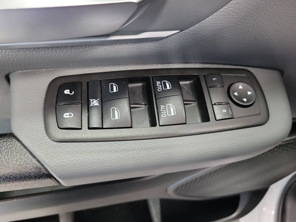 Used 2022 RAM 1500 Big Horn AWD/4WD image 29