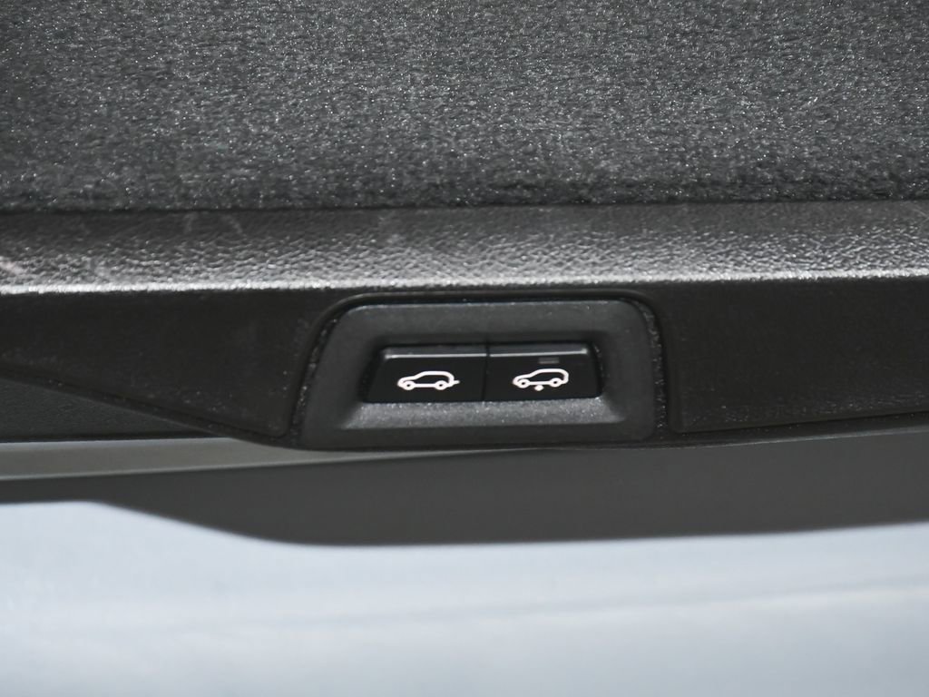 Used 2026 BMW X7 M60i AWD/4WD image 77