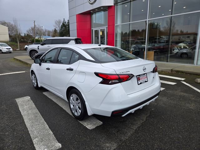 Used 2025 Nissan Versa S w/ Trunk Package image 9