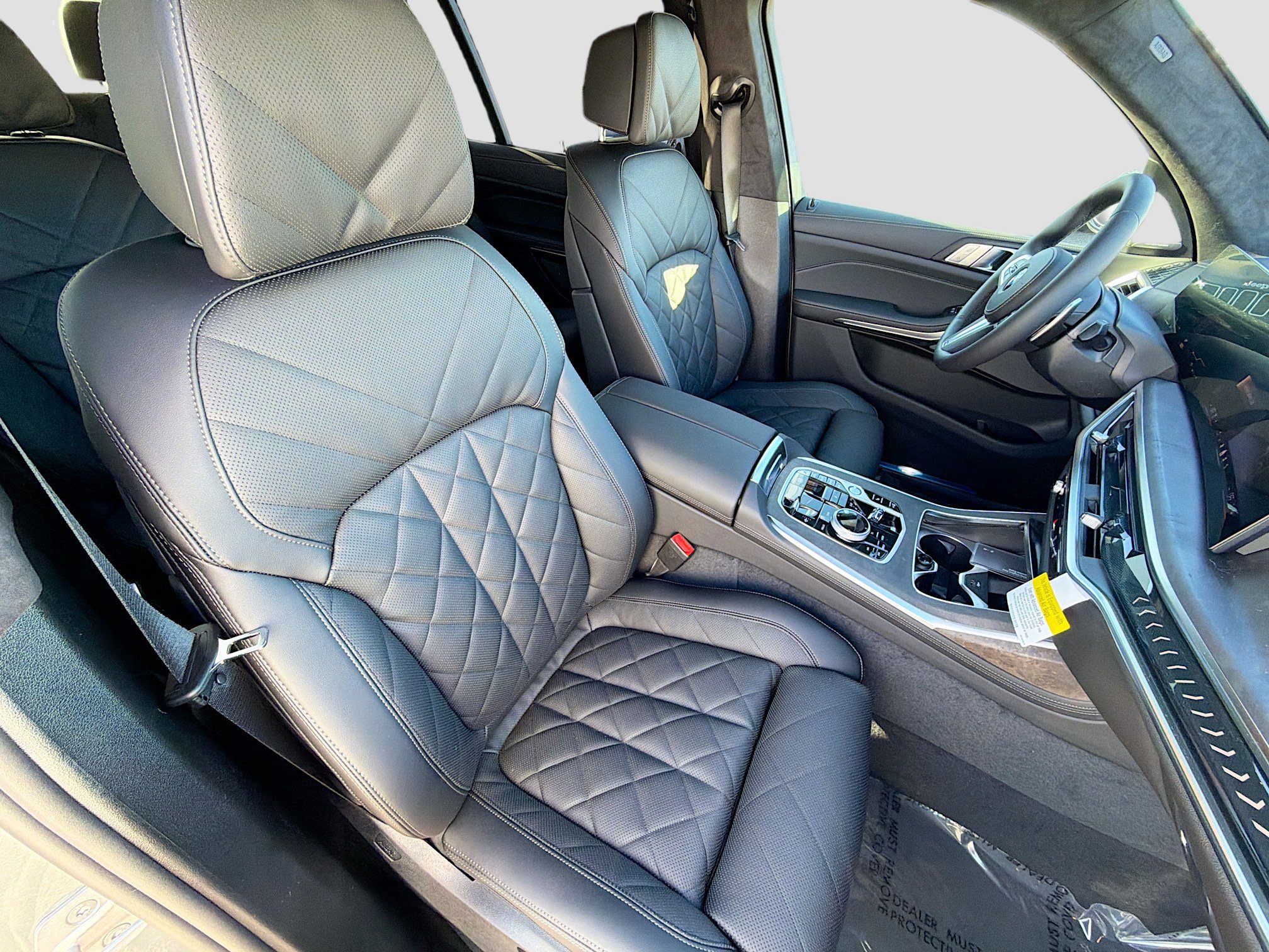 New 2026 BMW X7 xDrive40i w/ M Sport Package image 16