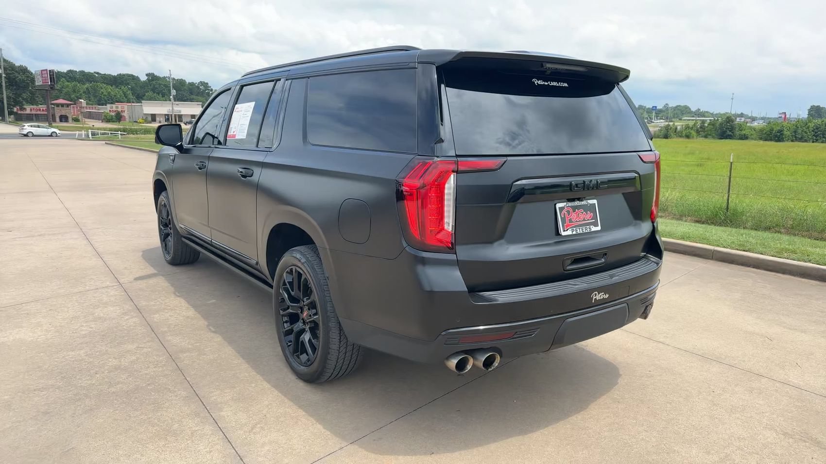 Used 2023 GMC Yukon XL Denali w/ LPO, Floor Liner Package AWD/4WD image 7