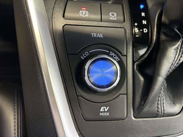 Certified 2025 Toyota RAV4 XSE AWD/4WD image 23