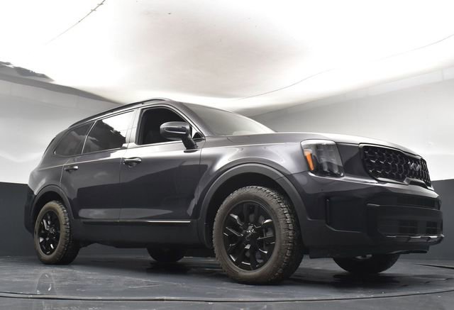 Used 2025 Kia Telluride AWD image 33