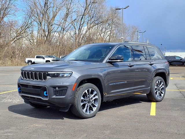 Used 2022 Jeep Grand Cherokee Overland image 1