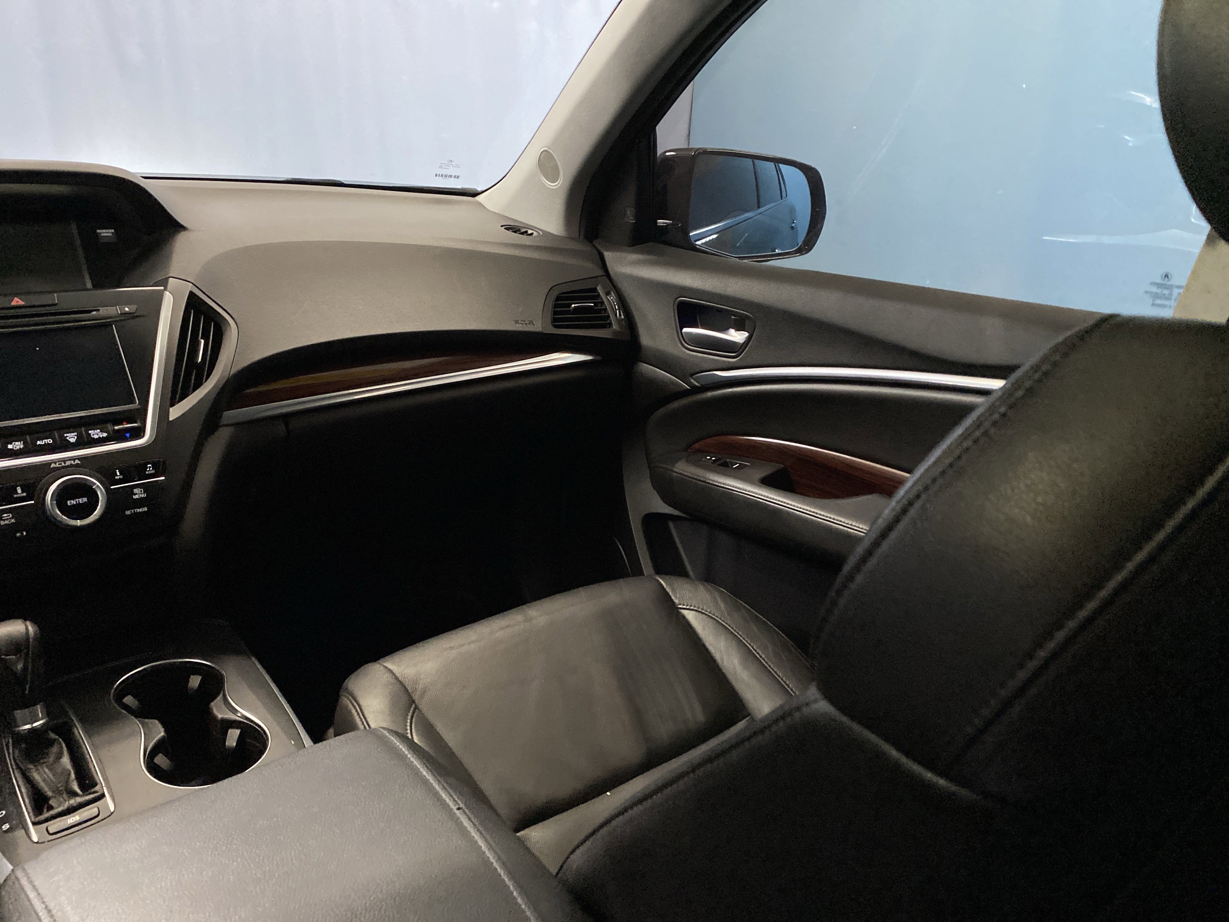 Used 2015 Acura MDX SH-AWD w/ Technology Package image 28