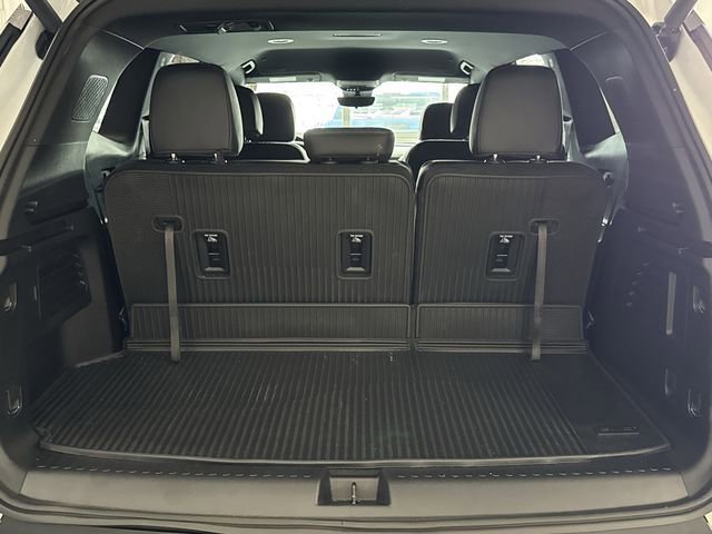 New 2026 GMC Acadia AT4 w/ Luxury Package image 26