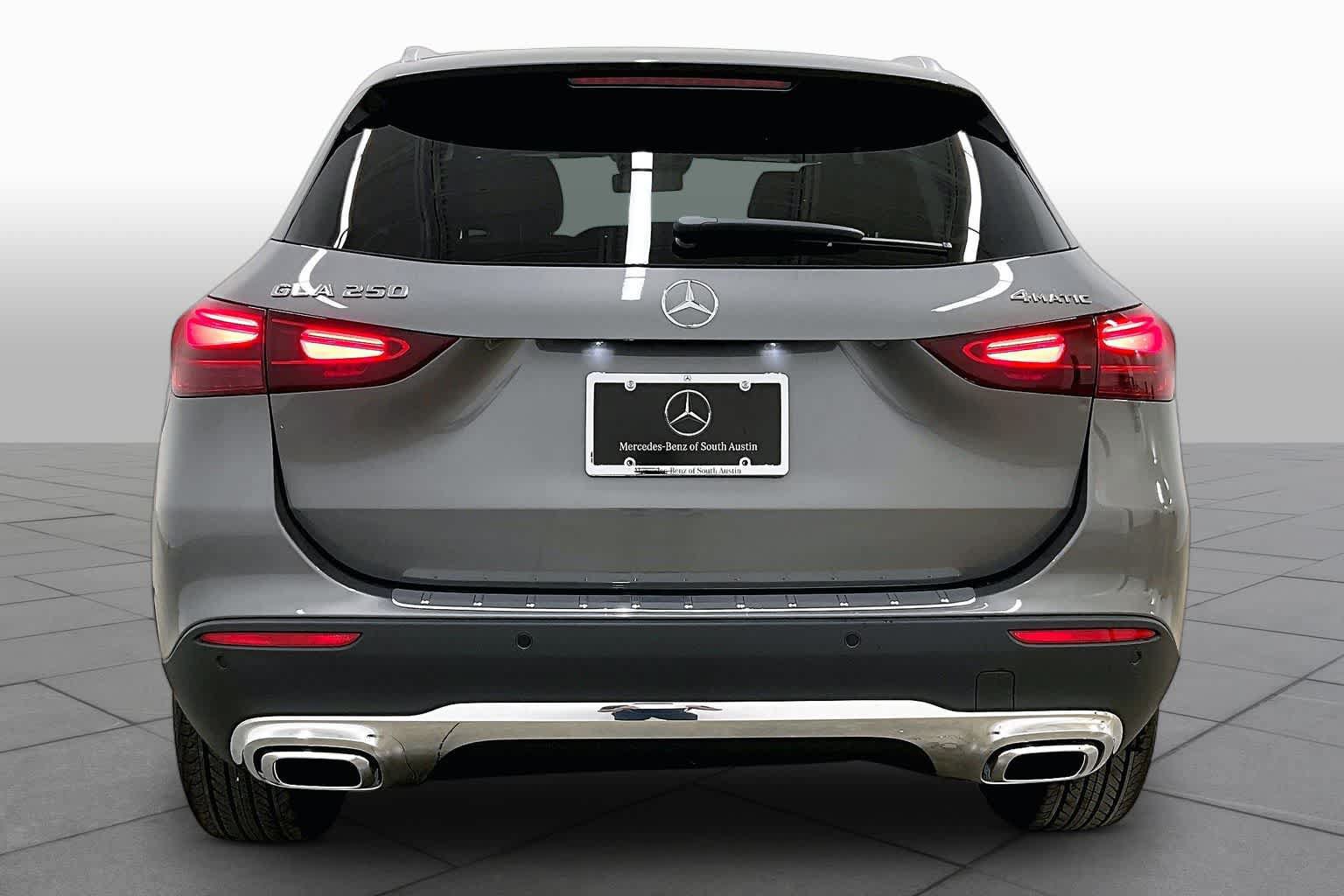 New 2026 Mercedes-Benz GLA 250 4MATIC image 4