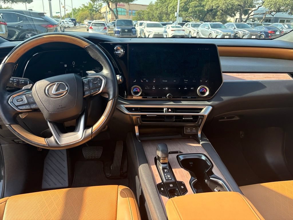 Used 2026 Lexus RX 350 Premium Plus w/ Accessory Package (Z1) FWD image 18