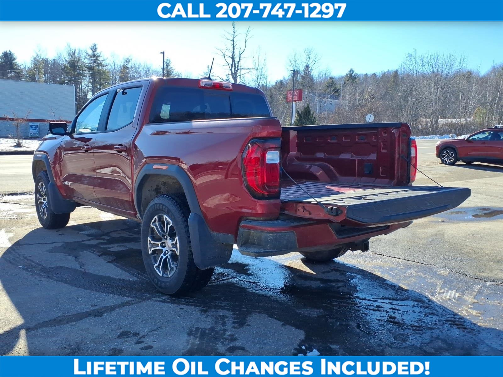 Used 2023 GMC Canyon AT4 image 6