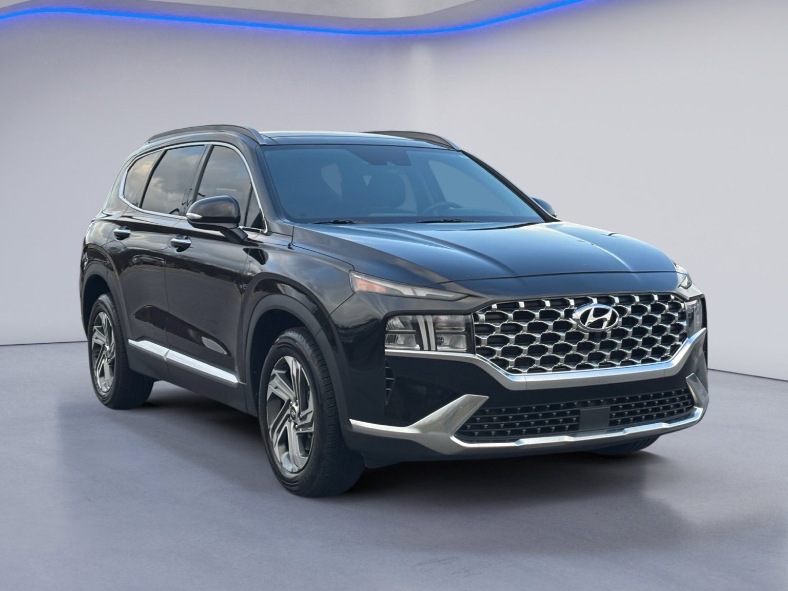 Used 2023 Hyundai Santa Fe SEL w/ Premium Package image 4