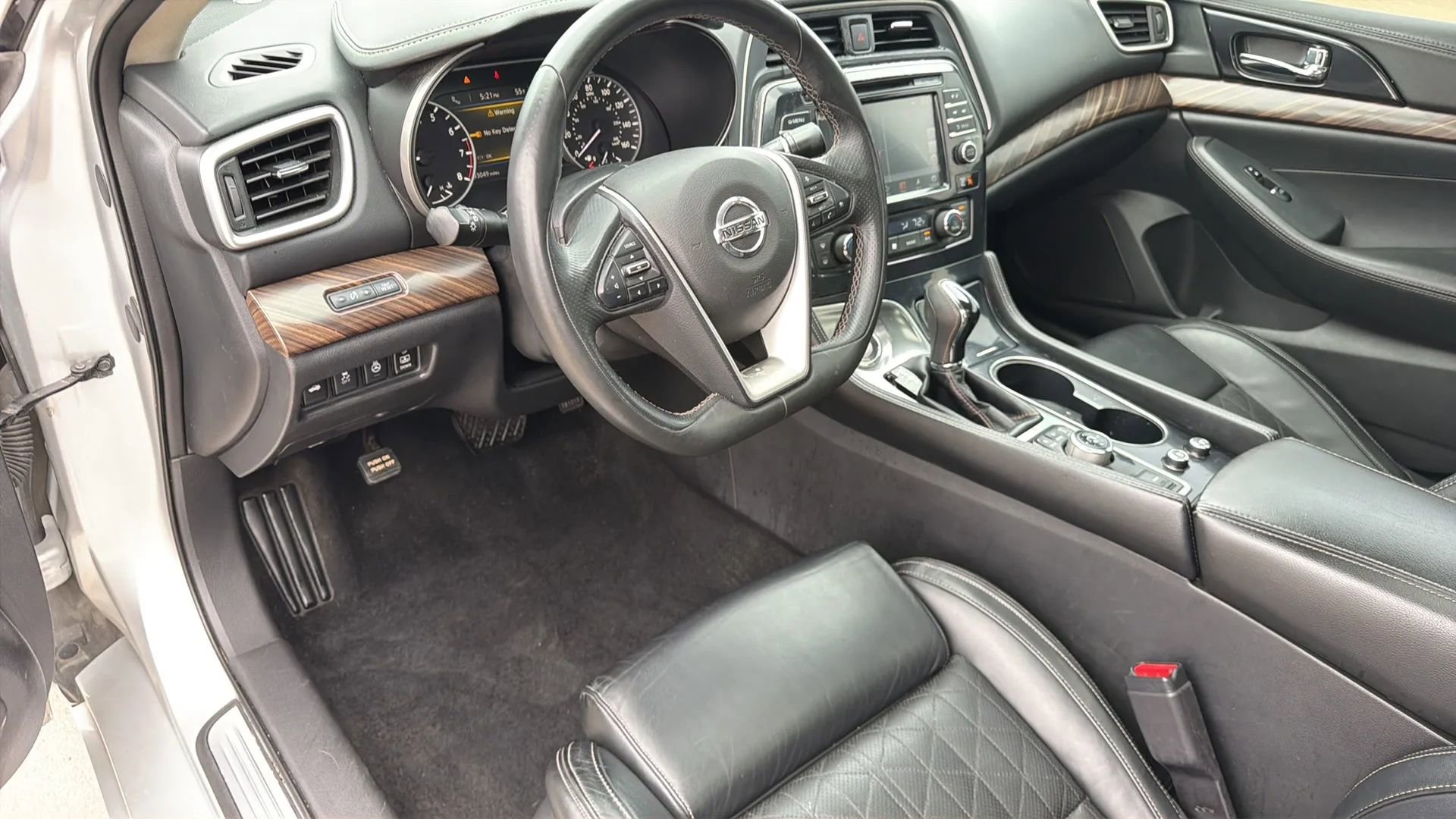 Used 2018 Nissan Maxima Platinum image 69