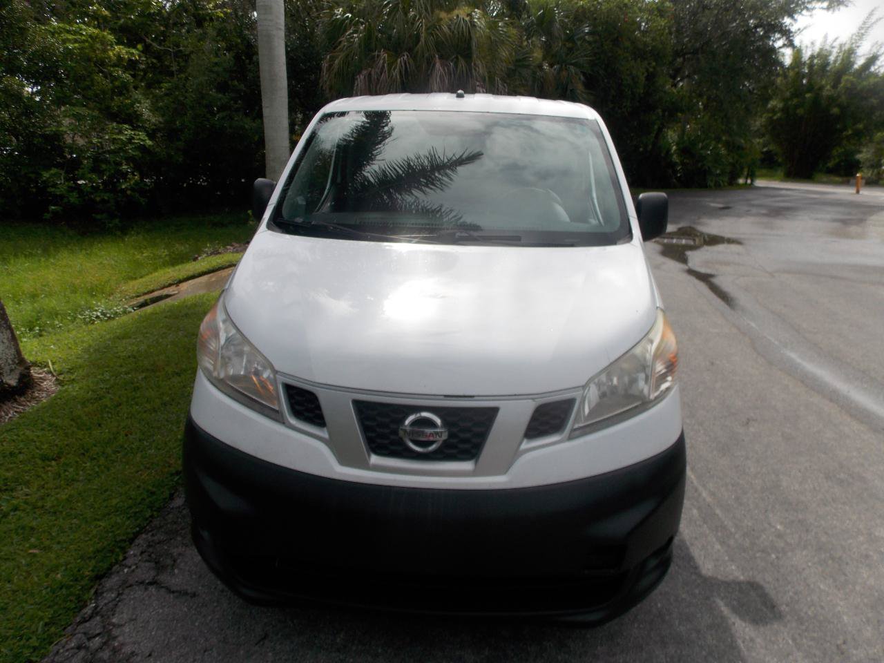 Used 2015 Nissan NV200 S w/ Back Door Glass Package FWD image 9