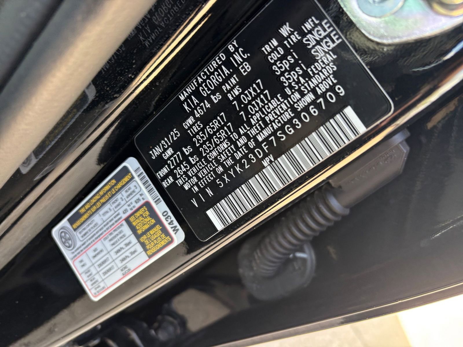 Used 2025 Kia Sportage LX FWD image 28