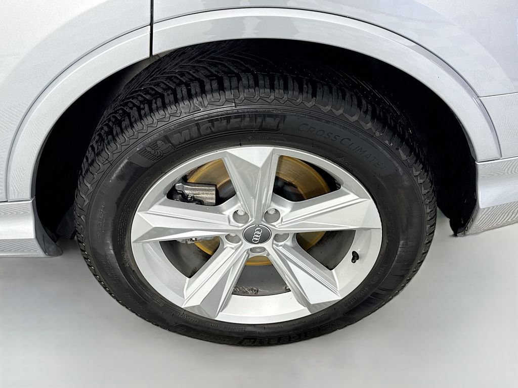Used 2021 Audi Q7 2.0T Premium Plus AWD/4WD image 29