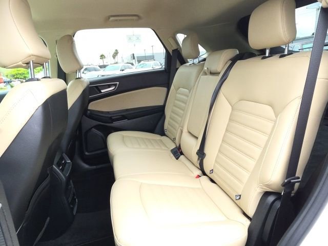 Used 2022 Ford Edge SEL w/ Convenience Package AWD/4WD image 15