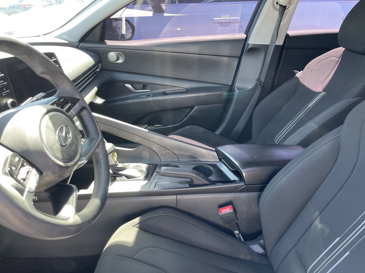 Used 2023 Hyundai Elantra SEL FWD image 10