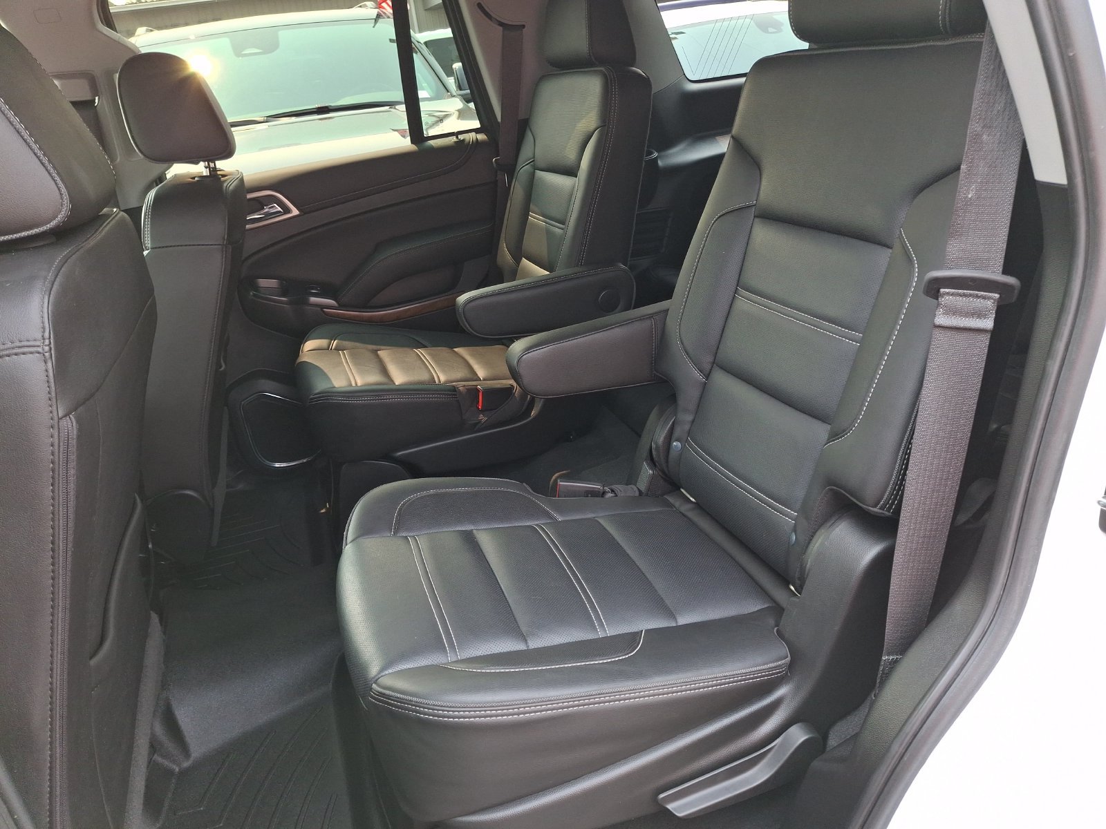 Used 2019 GMC Yukon Denali AWD/4WD image 18