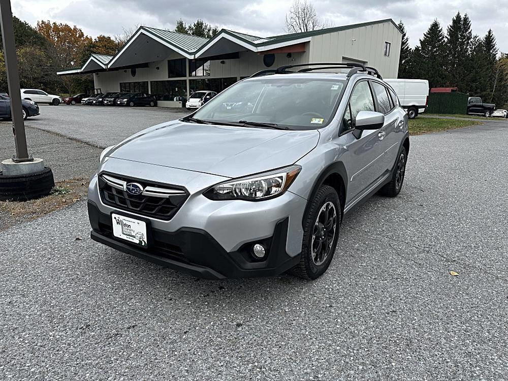 Used 2021 Subaru Crosstrek 2.0i Premium w/ Moonroof Package image 1
