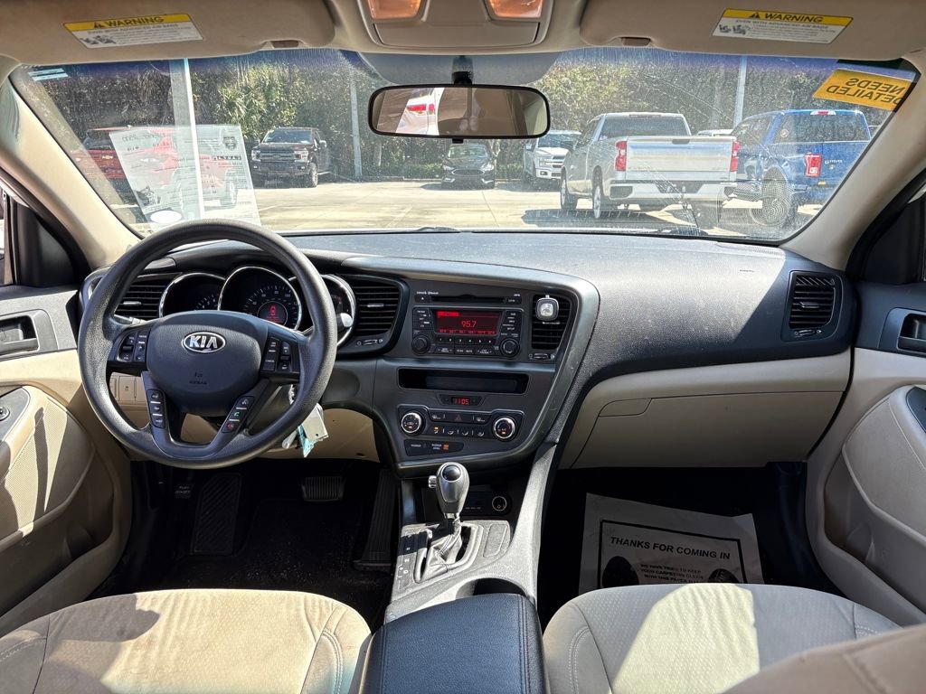 Used 2013 Kia Optima LX image 8