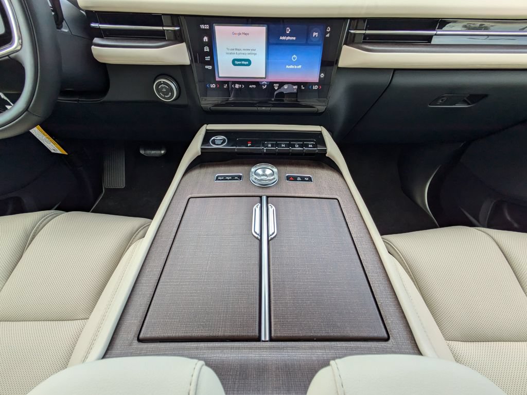 New 2027 Lincoln Navigator Premiere RWD image 20