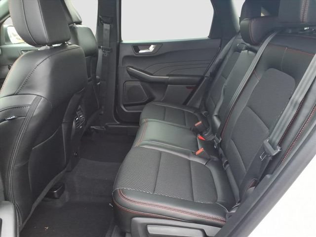 New 2026 Ford Escape ST-Line w/ Tech Pack #1 AWD/4WD image 9