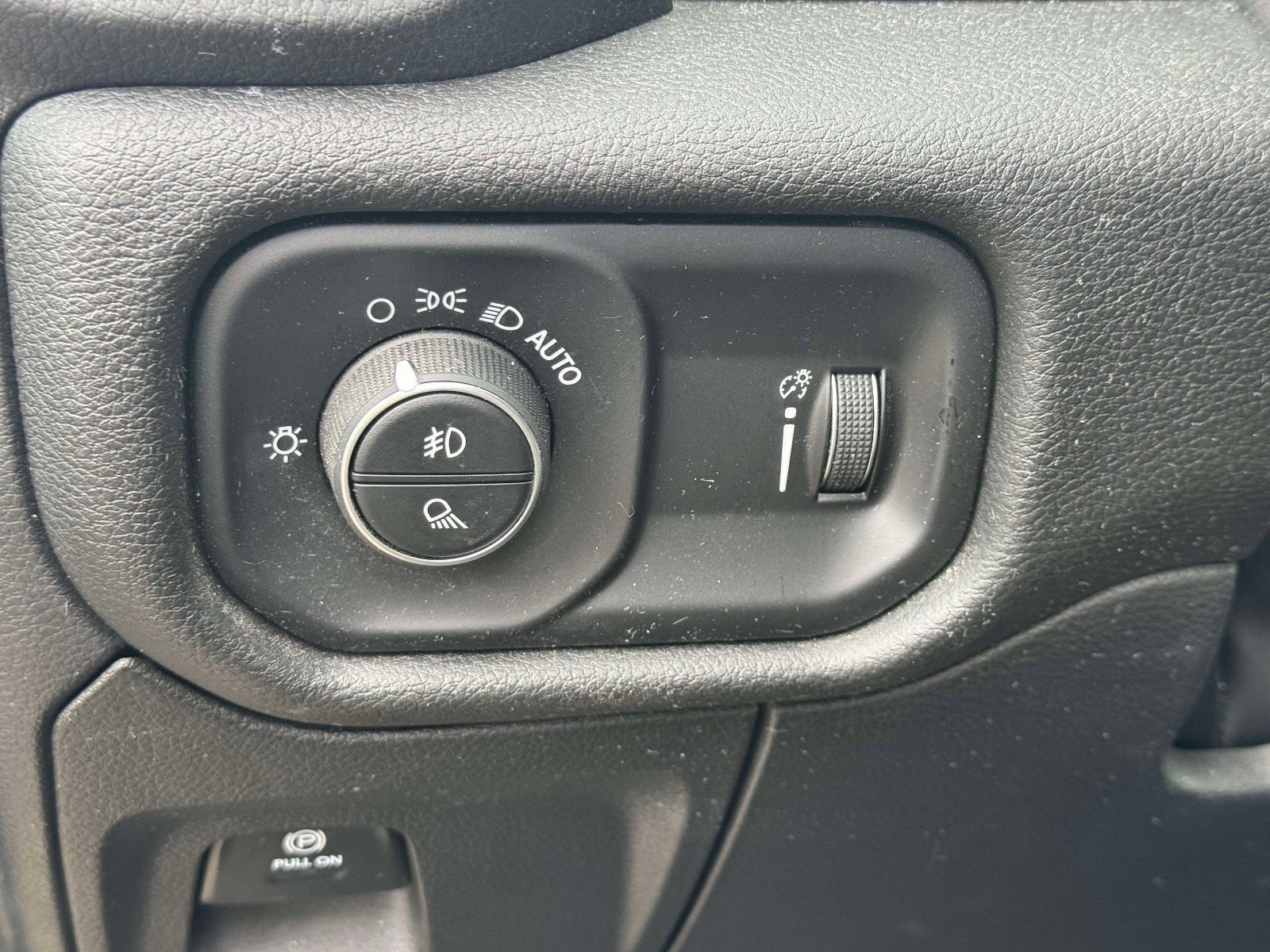 Certified 2024 RAM 1500 Big Horn AWD/4WD image 19