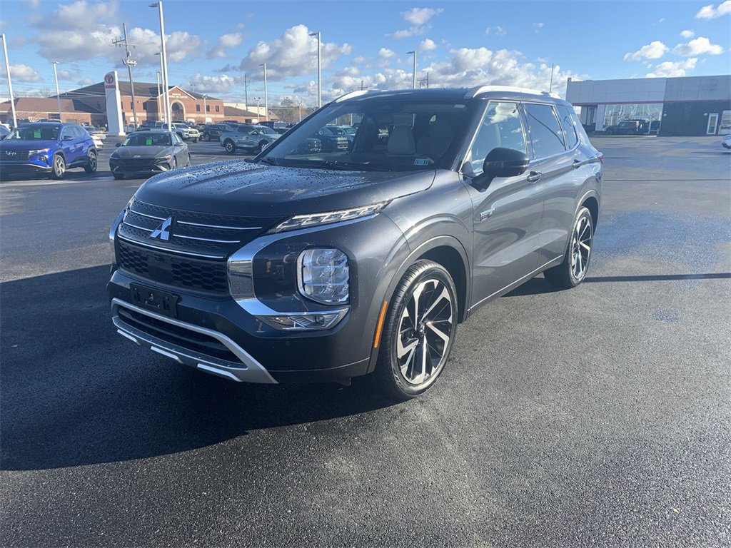 Used 2024 Mitsubishi Outlander SEL image 4