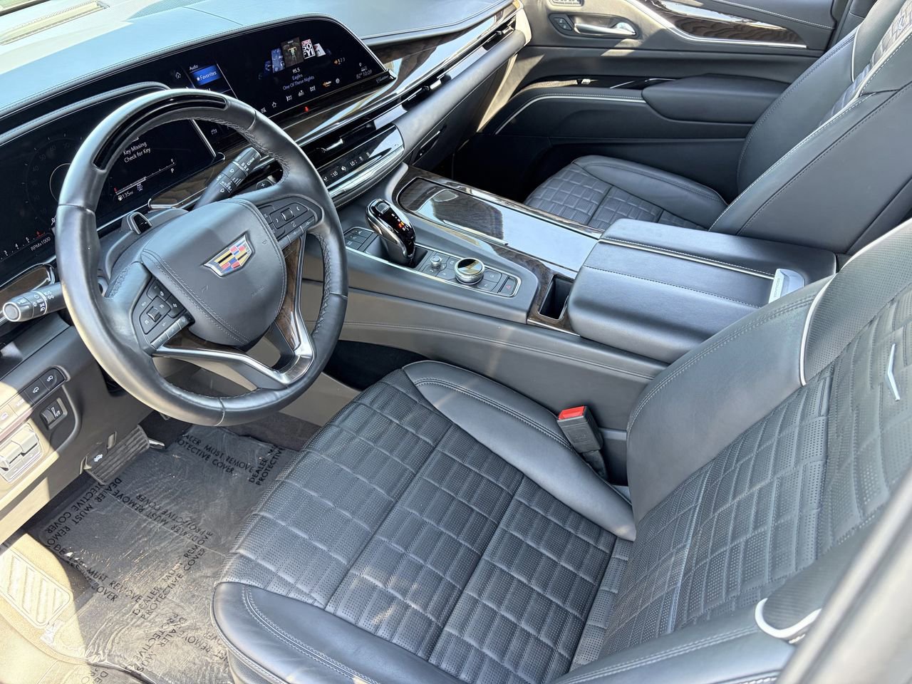 Certified 2024 Cadillac Escalade ESV Premium Luxury Platinum image 19