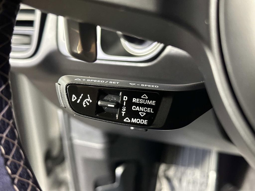 Used 2023 Porsche Cayenne Turbo GT image 21