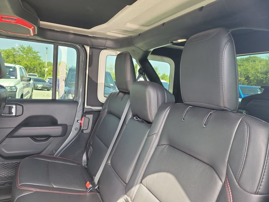 Used 2021 Jeep Wrangler Unlimited Rubicon AWD/4WD image 24