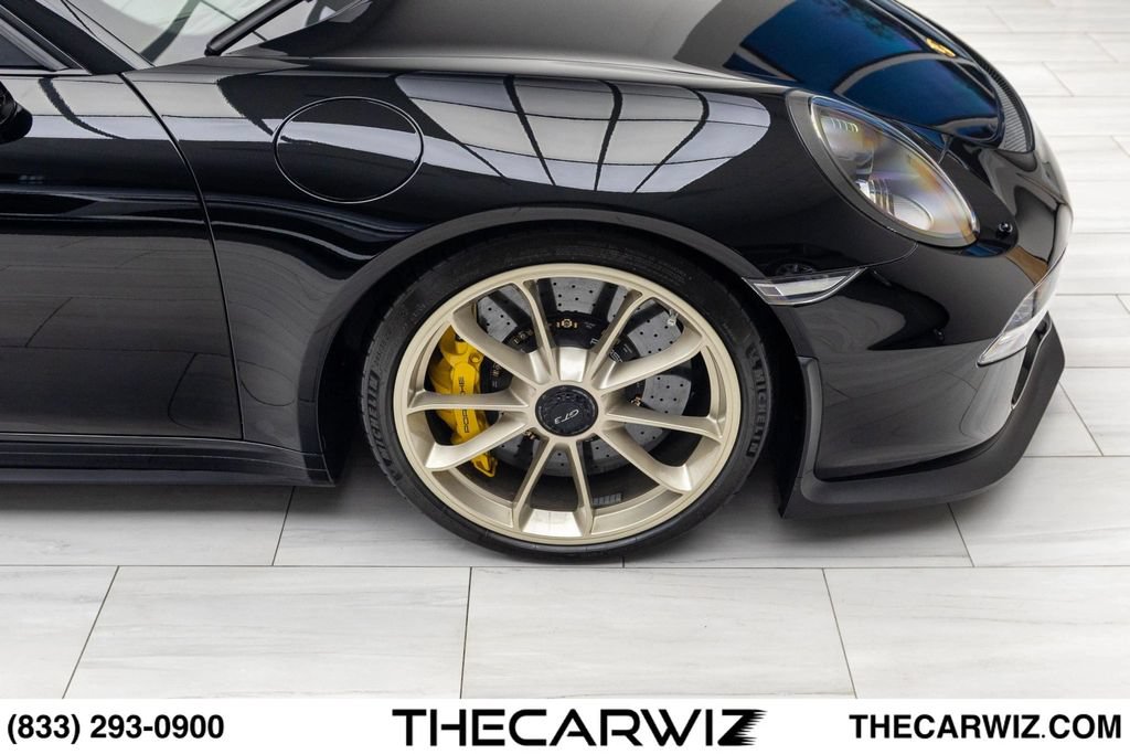 Used 2015 Porsche 911 GT3 RWD image 39