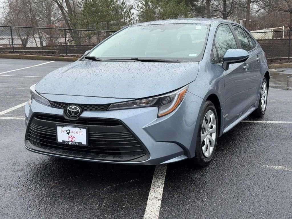 Certified 2025 Toyota Corolla LE image 11