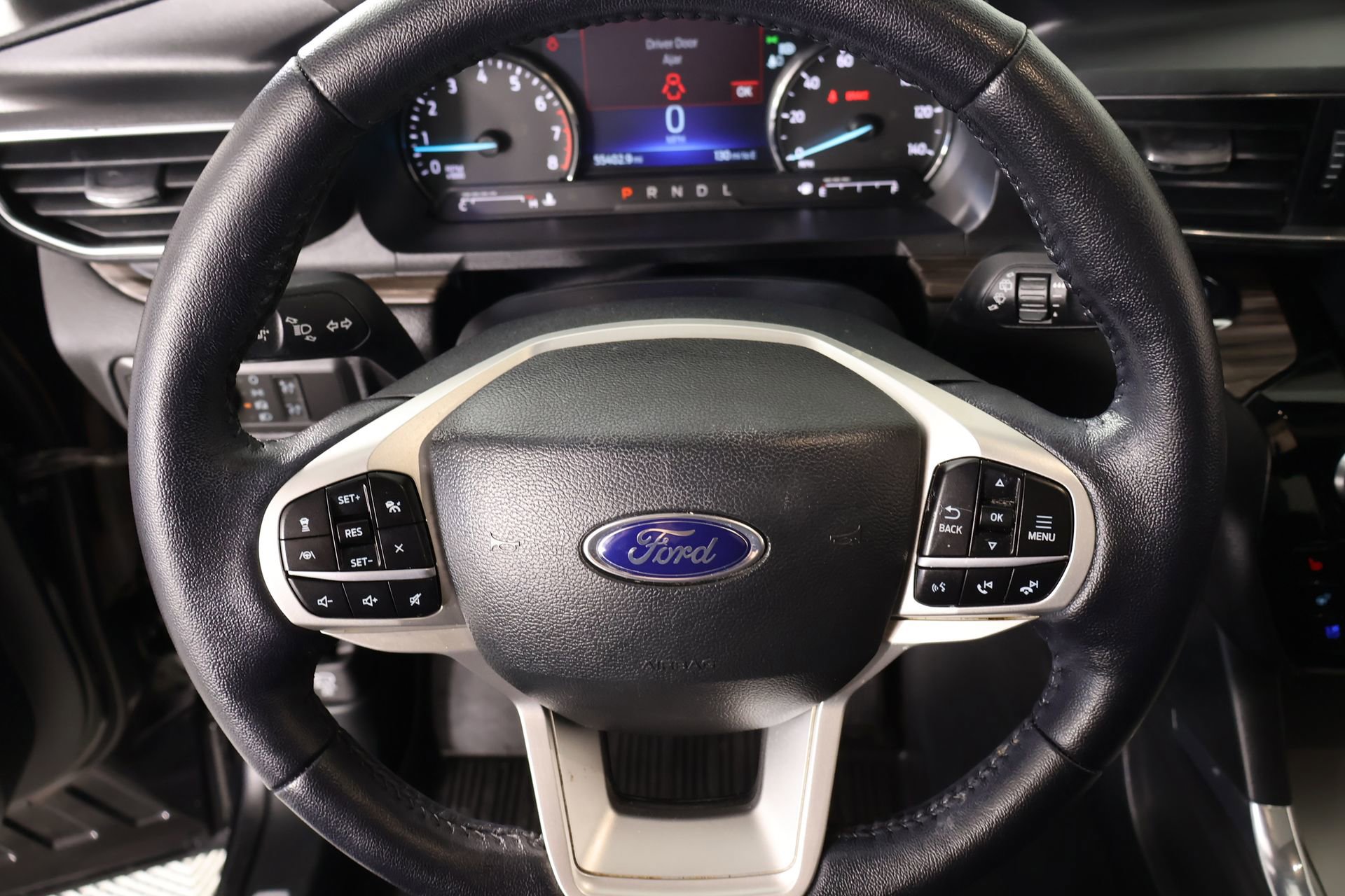 Used 2022 Ford Explorer Limited w/ Limited Technology Package image 3